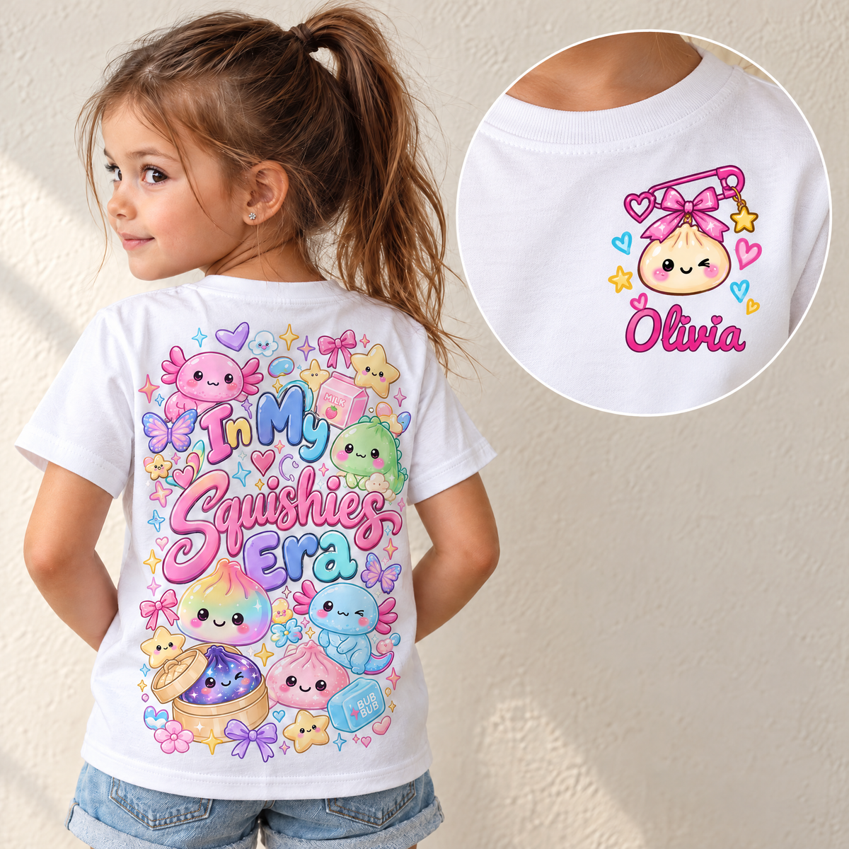 Detské tričko – In My Squishies Era s menom – s mäkkou hračkou – Personalizované #98212 [PC-GALLERY:cmv14flvz0041p7f2wozabzhi:0001374b-faf2-483e-9228-500516088582:cd9294f9536688709225666c91b5ab4b16b6df519e92db71b59cfb2dcaad19ef]